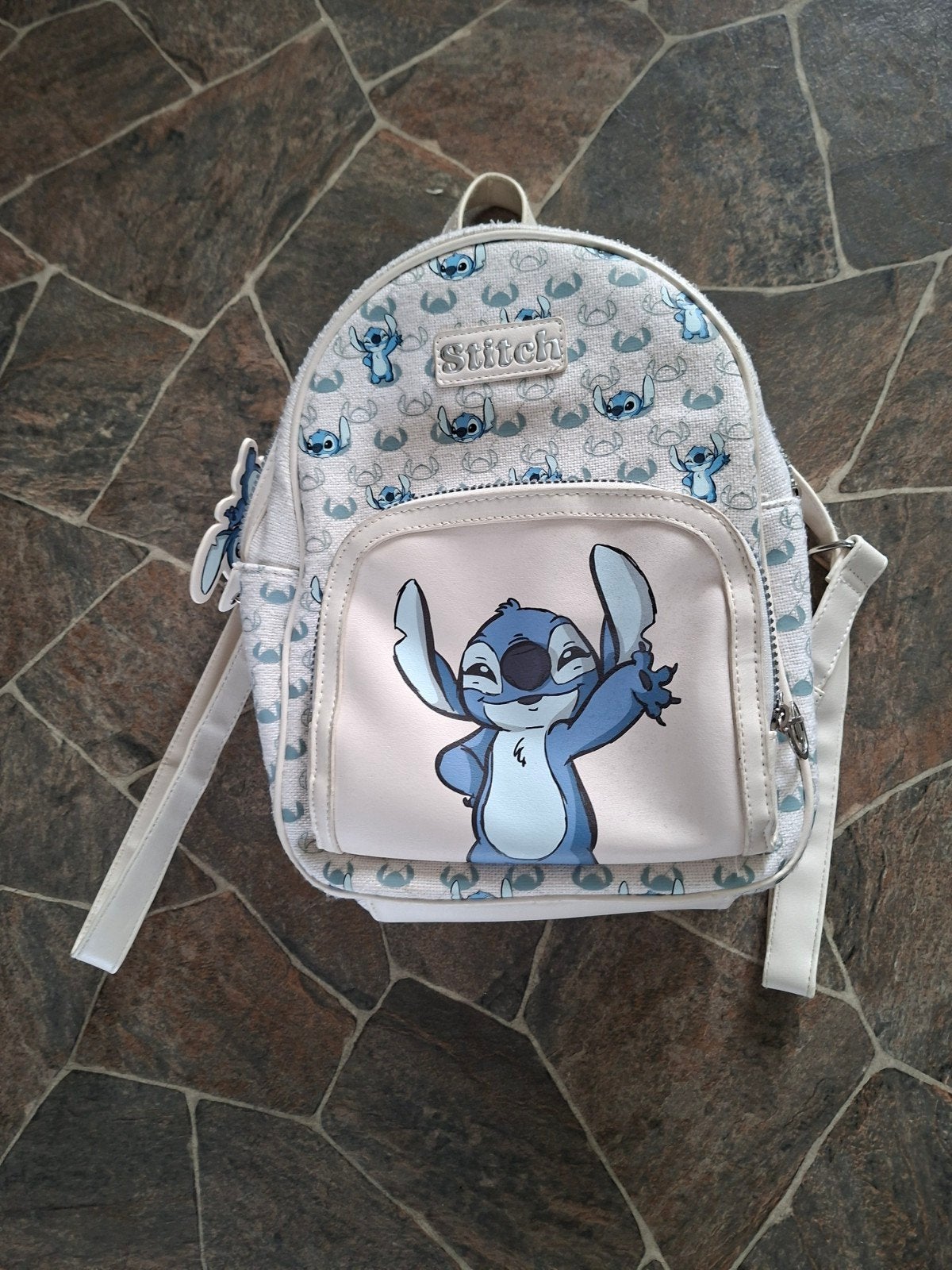 Leuke Disney Stitch mini rugzak, Disney of Dora, Ophalen of Verzenden, 30 tot 45 cm, Minder dan 25 cm