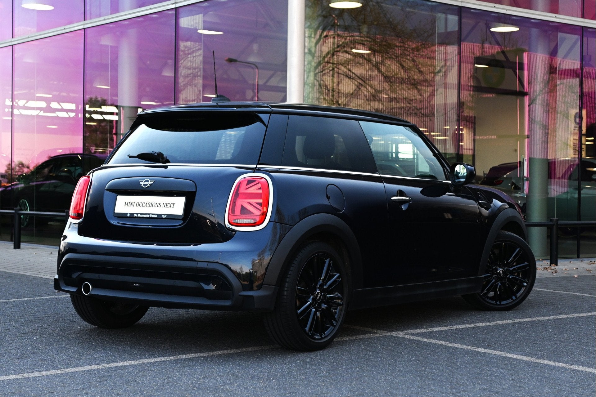 MINI Hatchback Cooper Classic / Sportstoelen / Getint Glas /, 136 pk, Gebruikt, Met garantie (alle), Leder en Stof