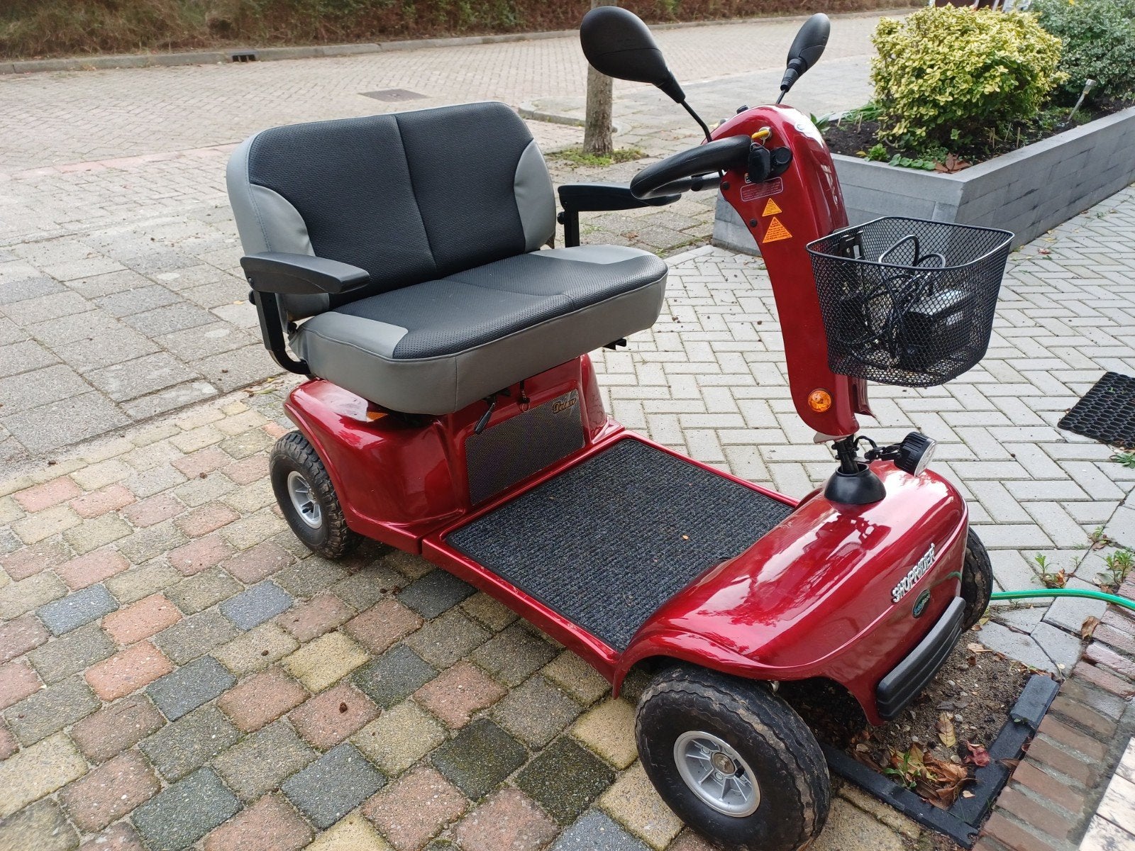 mooie nette duo scoot, Ophalen, Zo goed als nieuw, Shoprider, 46 km of meer