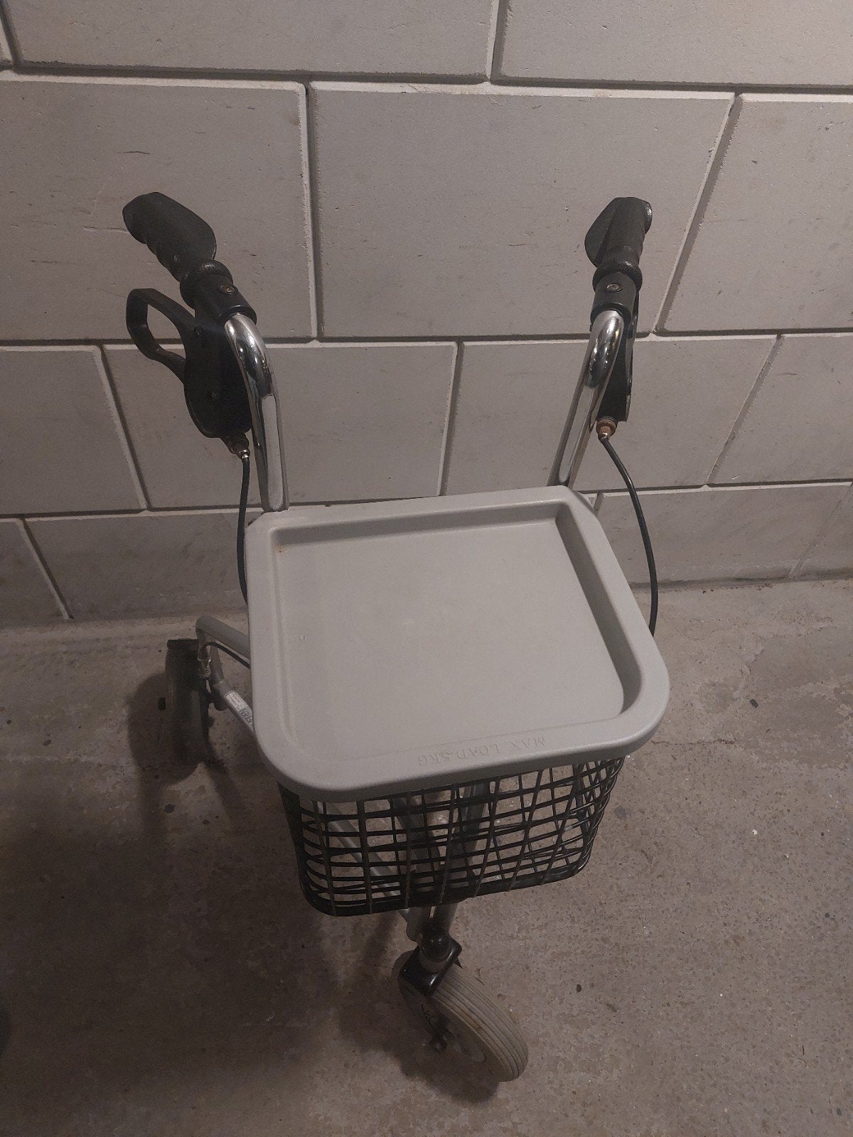Driewiel Rollator, Diversen, Ophalen, Opvouwbaar, Gebruikt