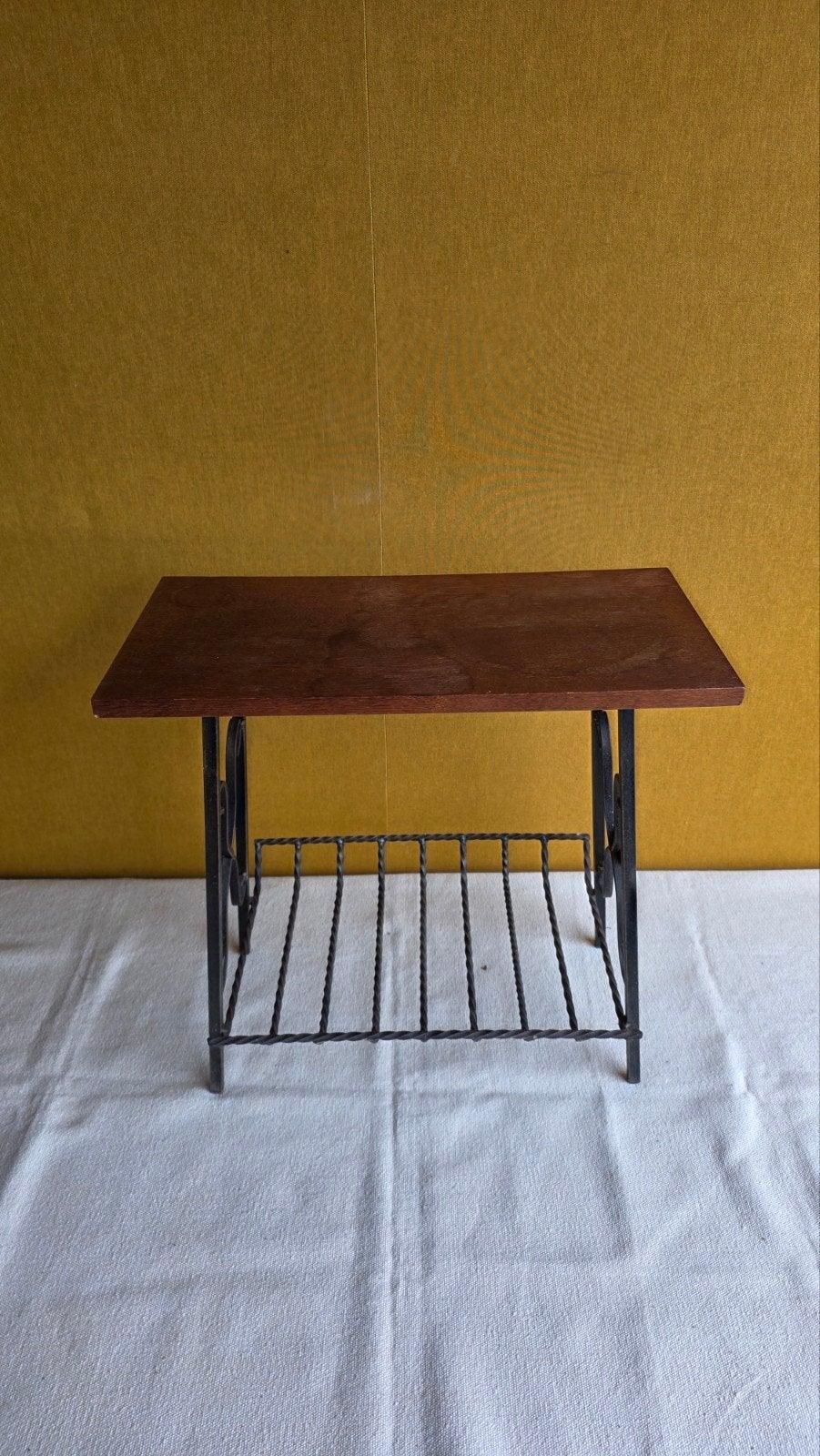 Vintage Lectuurtafel Jaren '70 - Smeedijzer & Hout, Gebruikt, Vintage, Ophalen of Verzenden, Hout