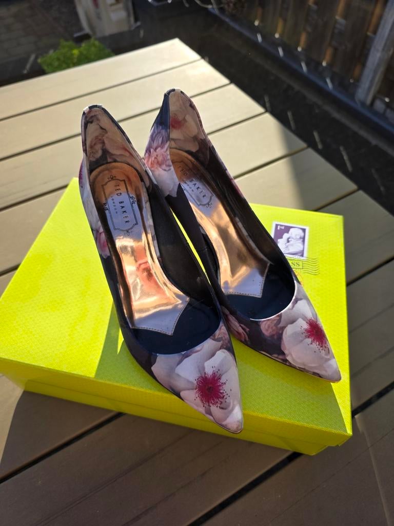 Ted Baker pumps maat 39, Ted Baker, Ophalen of Verzenden, Gedragen, Pumps