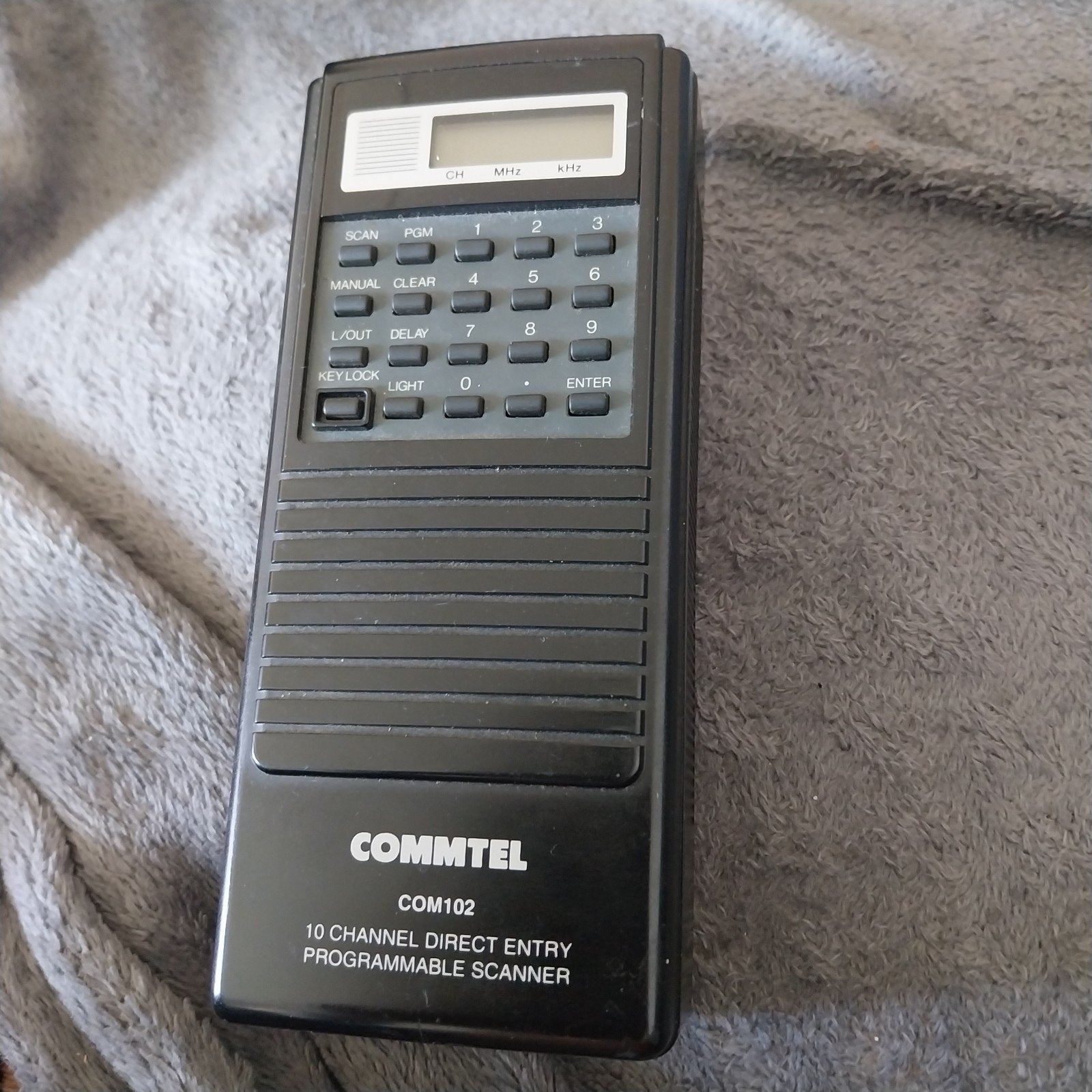 CommTel COM102 10-kanaals programmeerbare scanner, Ophalen, Gebruikt, Minder dan 30 kanalen, Draagbaar