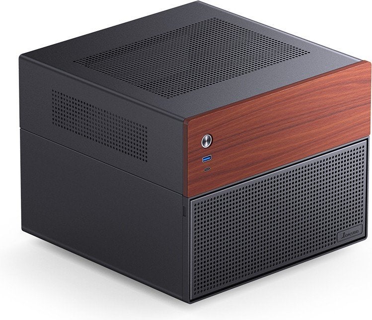 Foto 2 van Compacte Mini-ITX PC met Intel Arc Pro B50