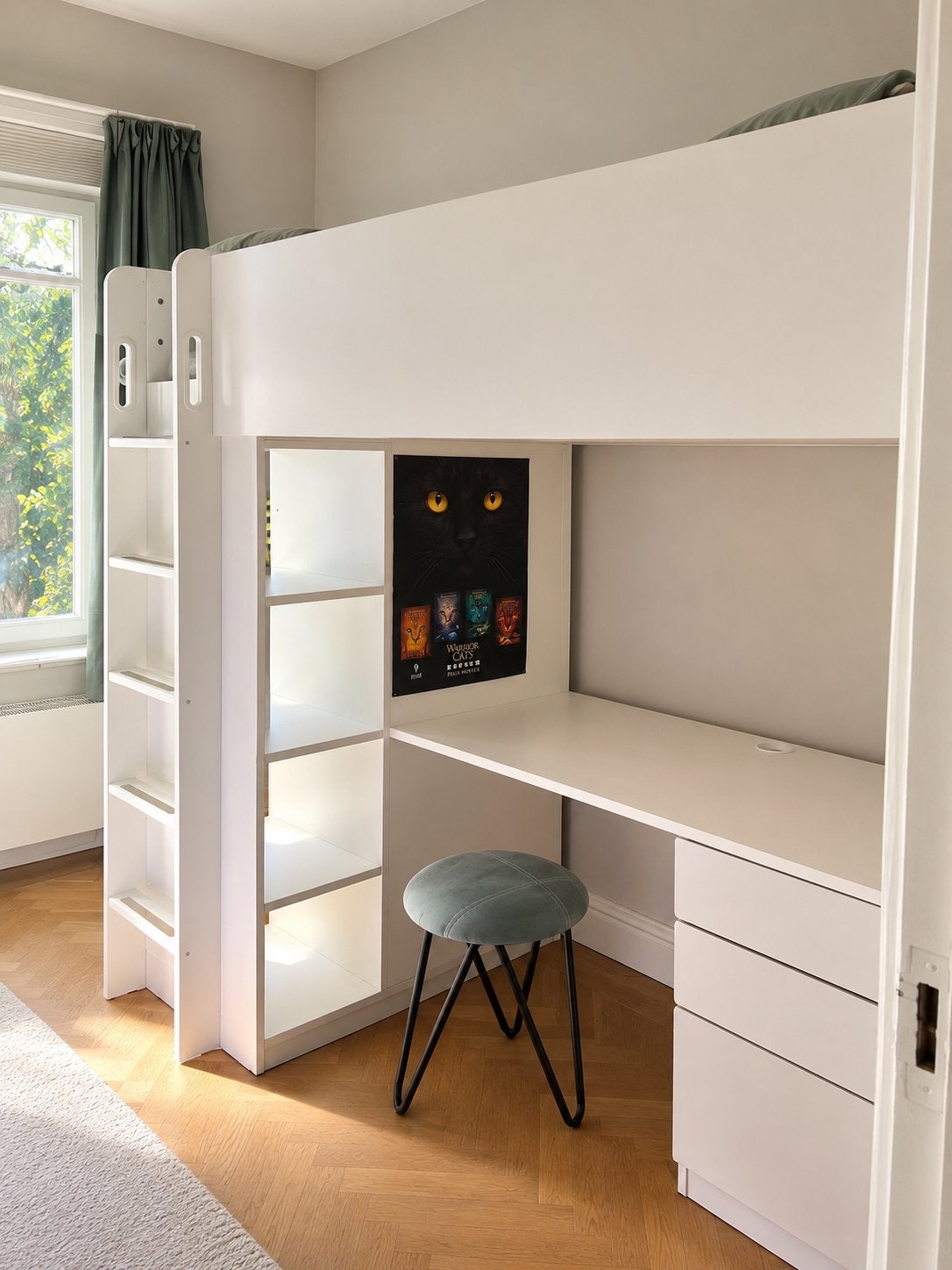 IKEA SMÅSTAD hoogslaper compleet met kast, bureau en matras, Ophalen, Eenpersoons, Zo goed als nieuw, 200 cm