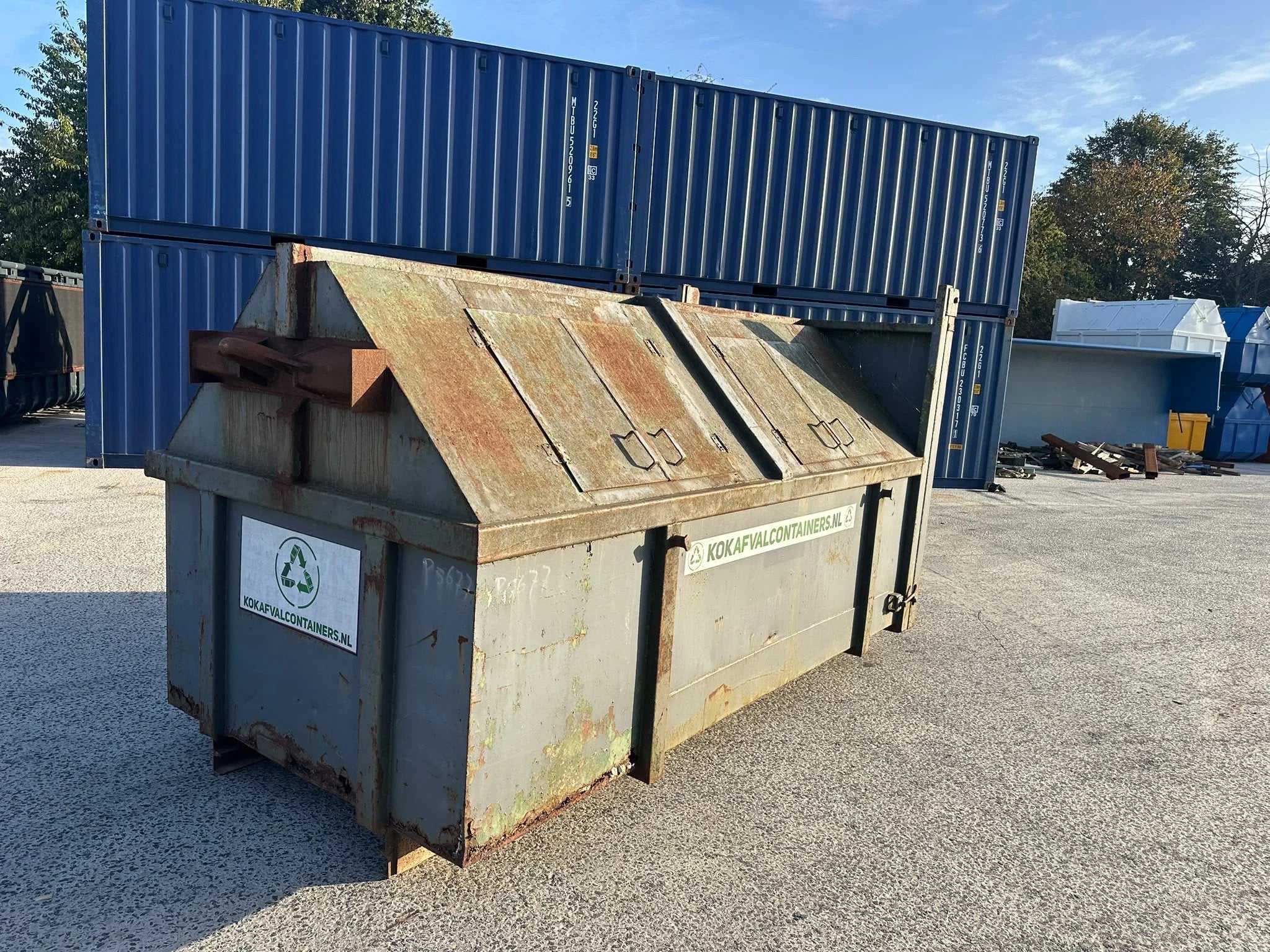 KTK Gebruikte 9m3 portaalarm container met haak