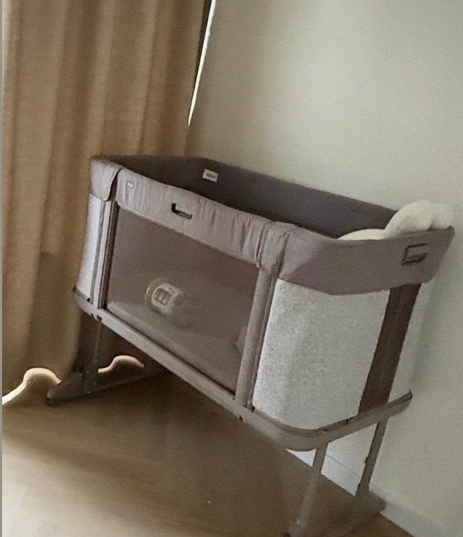 Chicco Next2Me Forever Co-sleeper Wieg - beige, Kinderen en Baby's, Ophalen, Zo goed als nieuw, Wieg