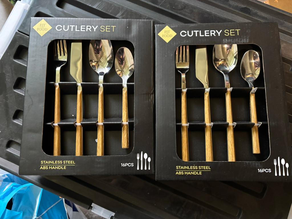 Bestekset 16 delig 2x, Huis en Inrichting, Keuken | Bestek, Ophalen of Verzenden, Nieuw, Rvs of Chroom, Bestekset