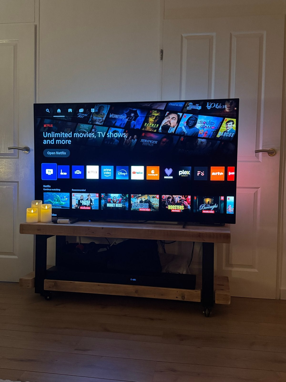 Philips 65" OLED Ambilight TV 2025 - Nieuwste Model, Ophalen, Philips, Nieuw, 100 cm of meer