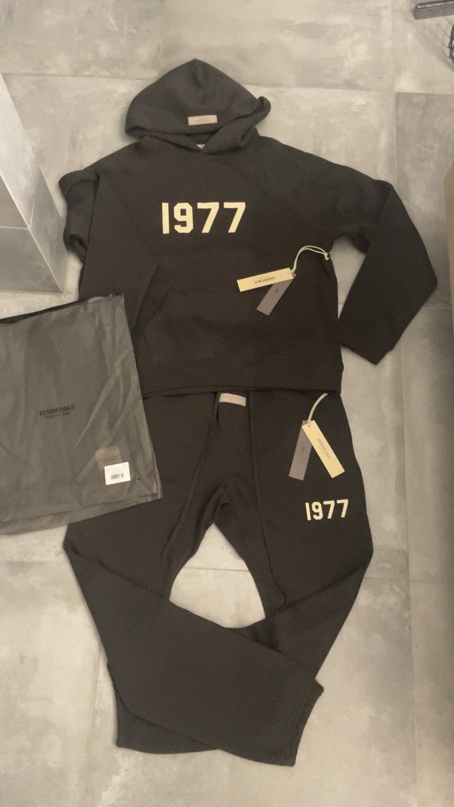 Fear of God Essentials 1977 Trainingspak - Nieuw, Ophalen of Verzenden, Nieuw, Fear of God Essentials