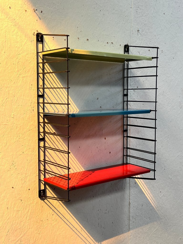 Vintage Tomado wandrek / wandmeubel, 1960, Nederland, Huis en Inrichting, Gebruikt, Tomado Holland, Onbekend, Ophalen of Verzenden