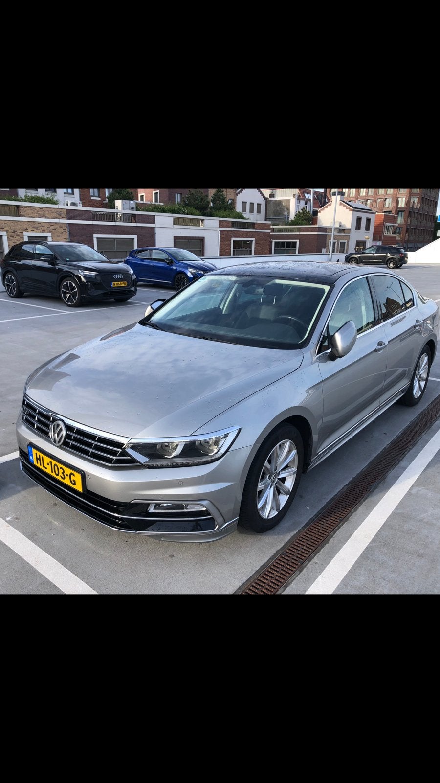 Volkswagen Passat R line  1.6 TDI 120PK BMT 2015 Grijs, Auto's, Voorwielaandrijving, 4 cilinders, Origineel Nederlands, 140 €/maand