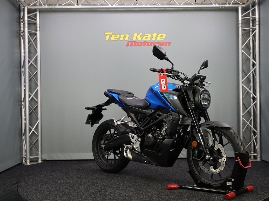 Honda CB 125 R, Motoren, Bedrijf, 125 cc, 11 kW of minder, ABS