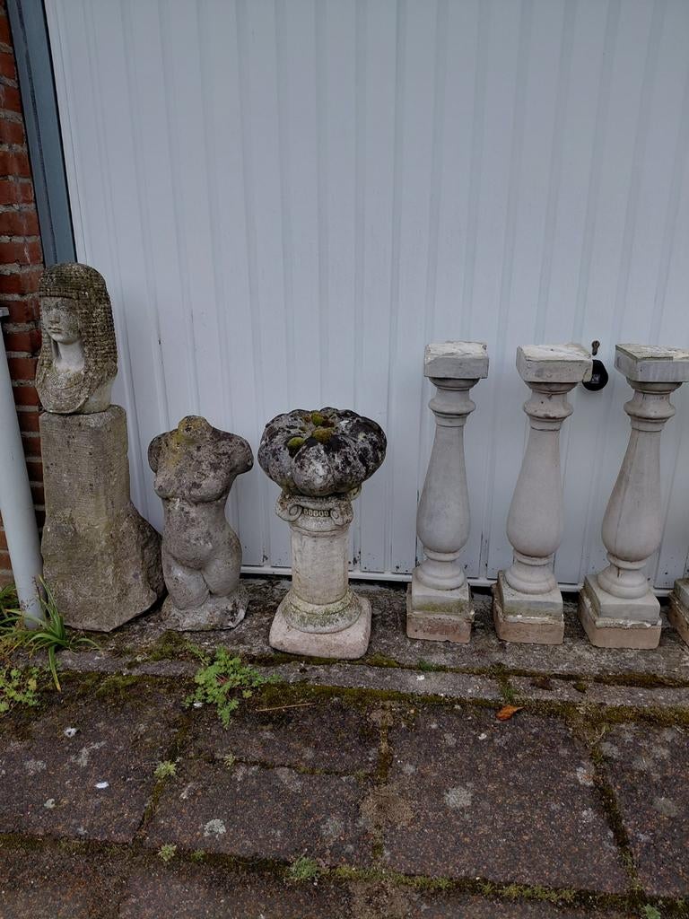 Diverse stenen beelden en balusters voor tuin of decoratie, Ophalen, Overige onderwerpen, Steen of Keramiek, Beeld