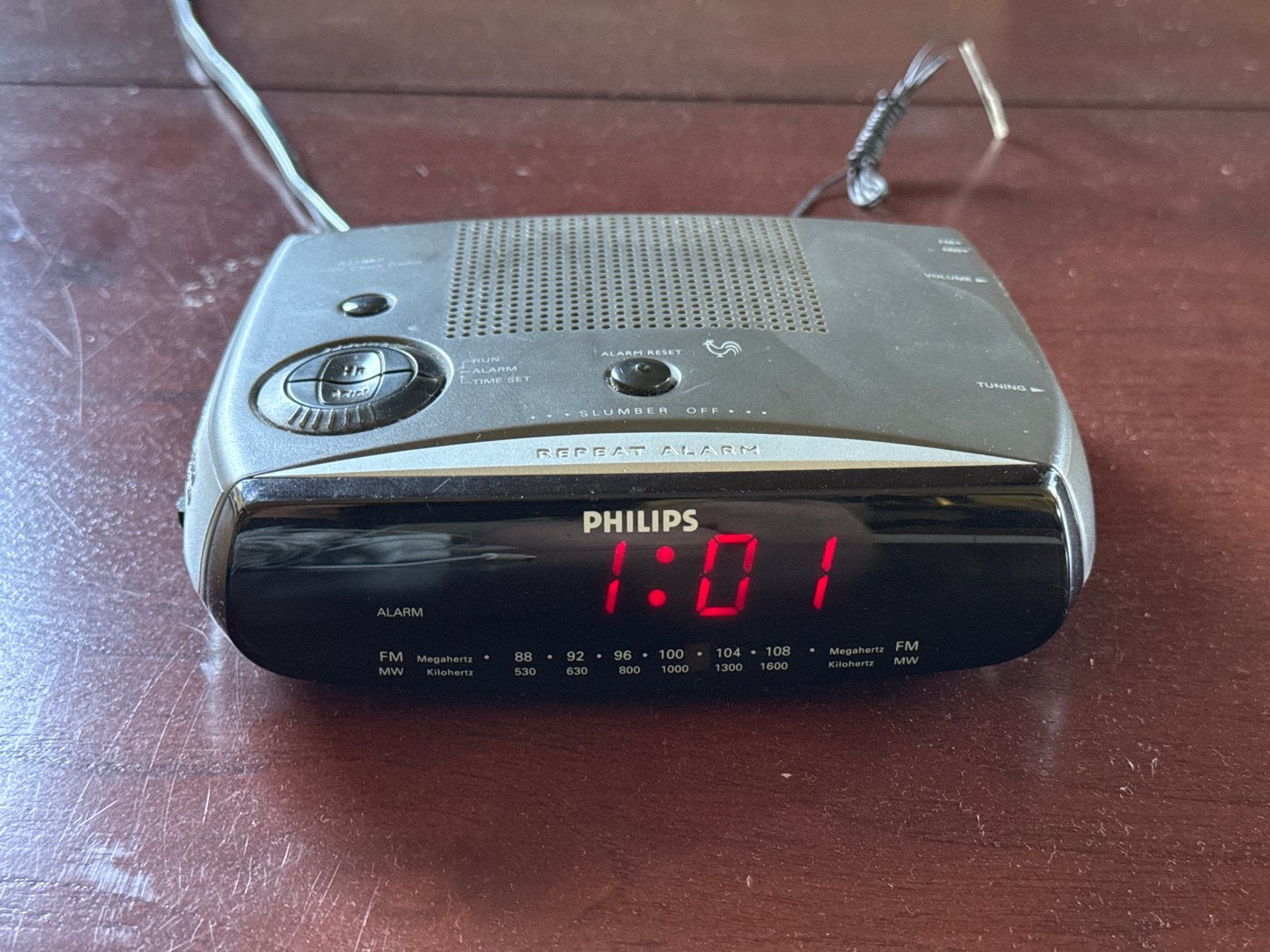 Philips AJ 3080/00 Wekkerradio met FM/MW tuner, Ophalen of Verzenden, Gebruikt, Digitaal