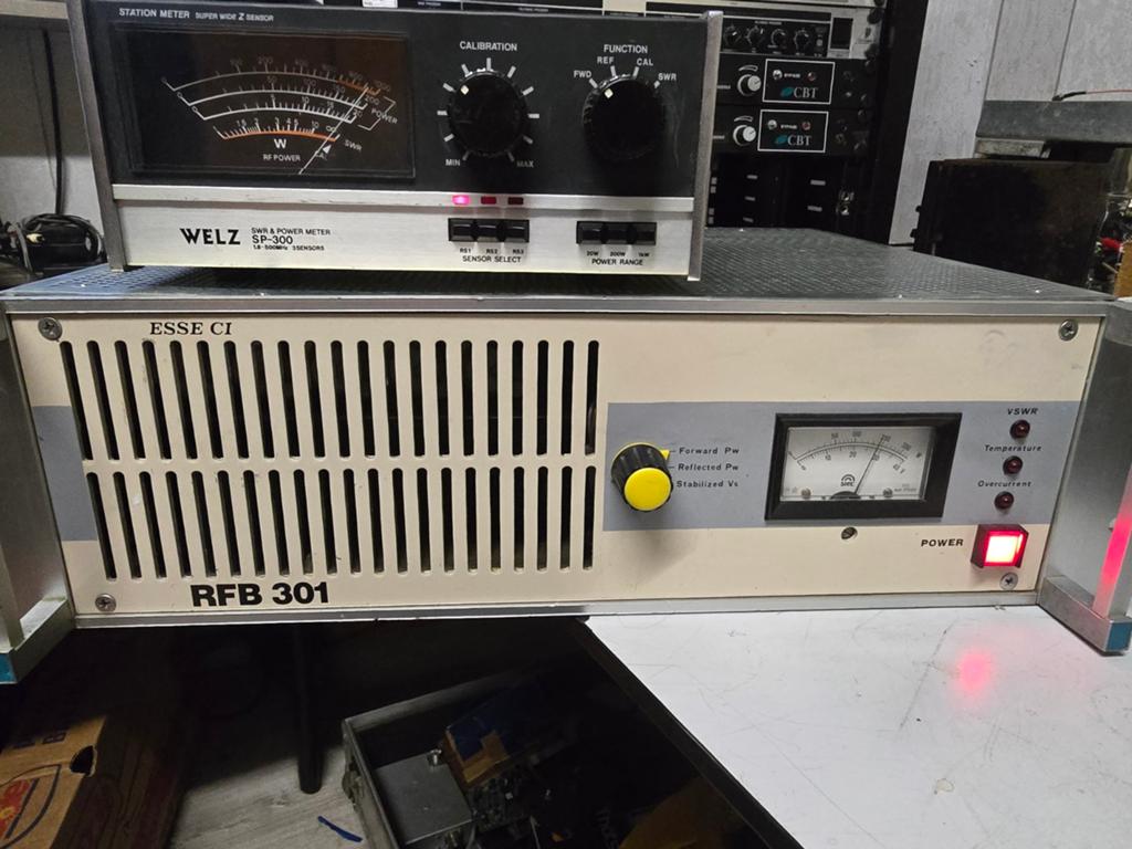 RFB 301 eindtrap 300watt, Telecommunicatie, Zenders en Ontvangers, Ophalen, Gebruikt, Zender