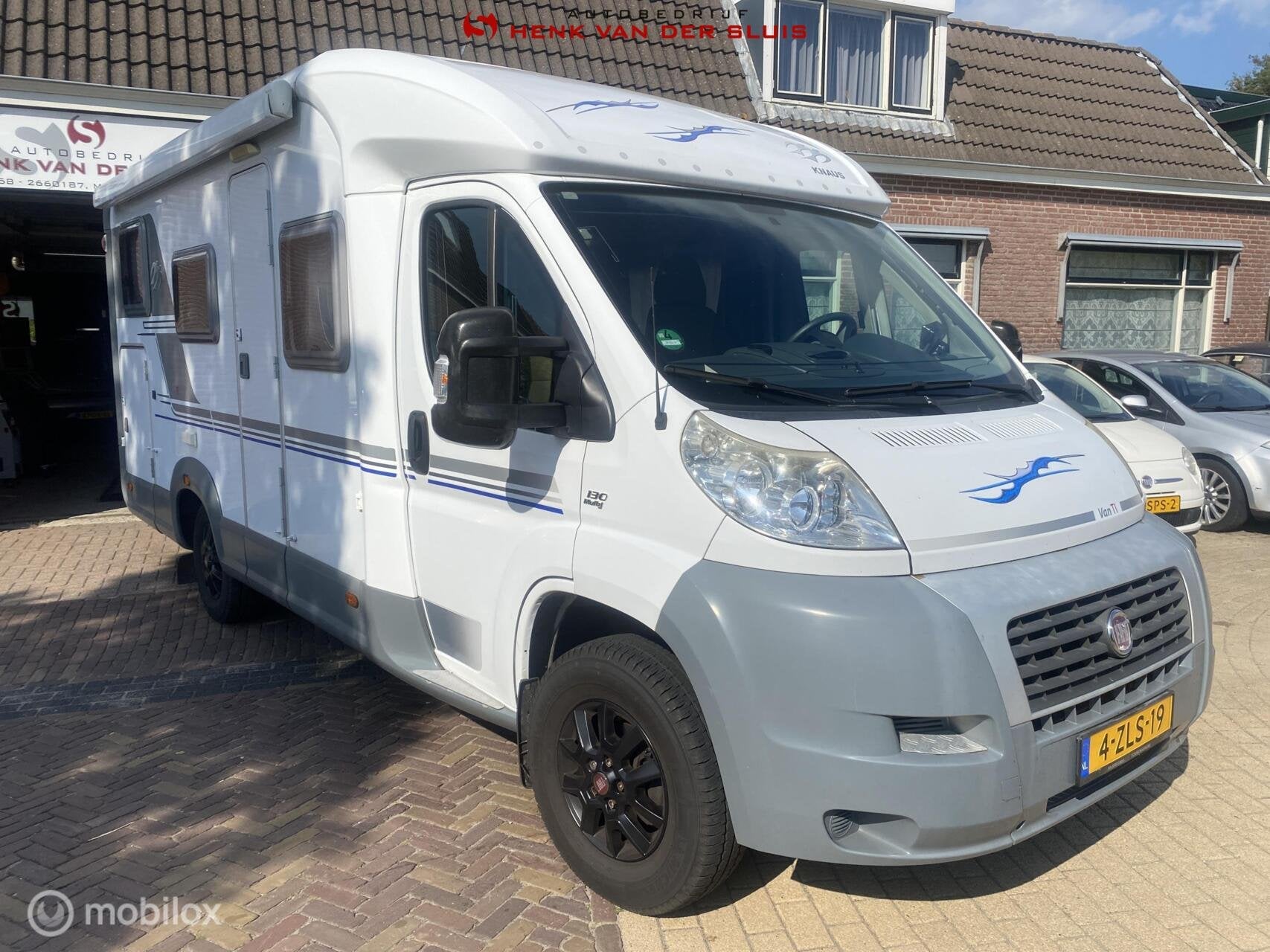 Caravans And Camping Knaus