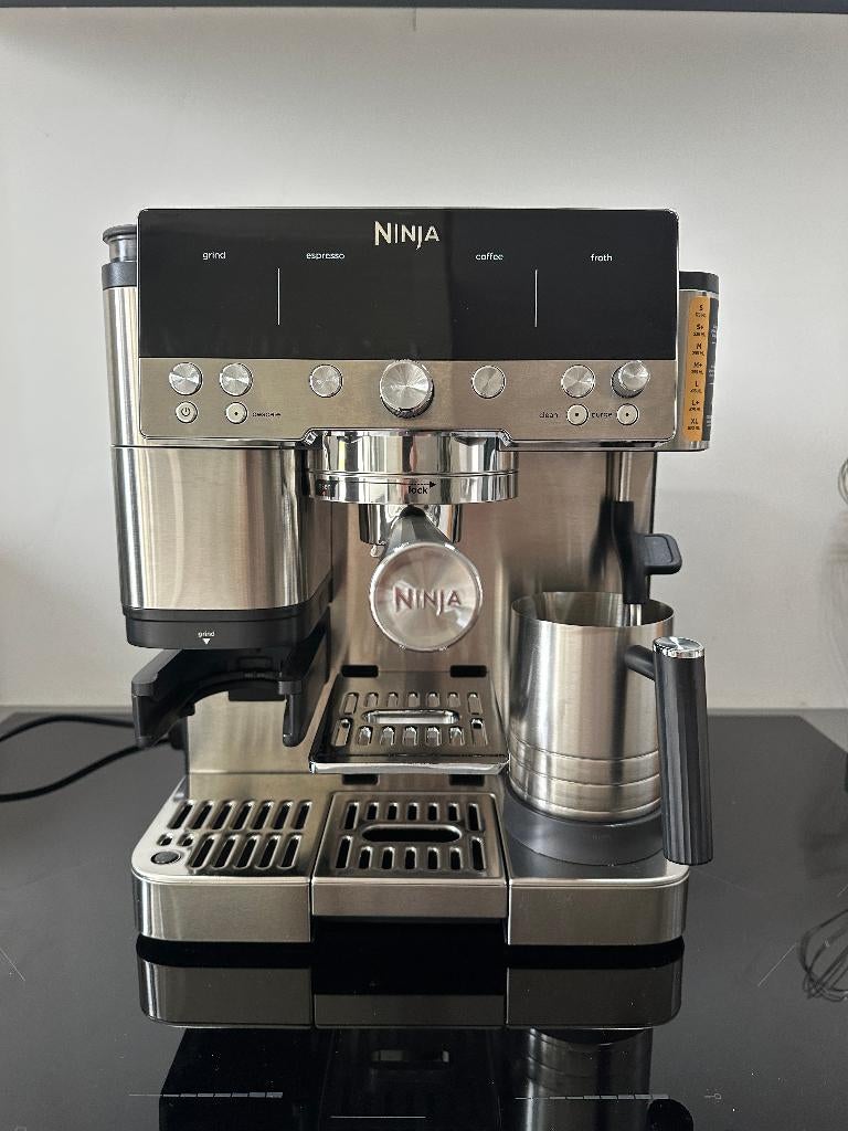 Ninja Luxe Café Premier Espresso 3-in-1 – ES601EU Topstaat, Ophalen, Espresso apparaat, Zo goed als nieuw, Afneembaar waterreservoir