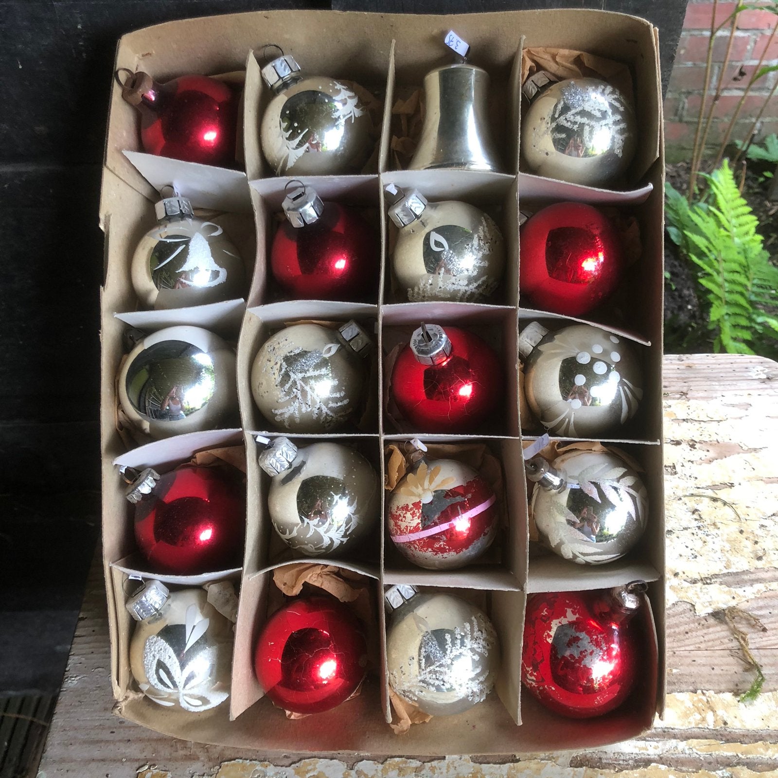 Doos met 20 oude kerstballen, Ophalen of Verzenden