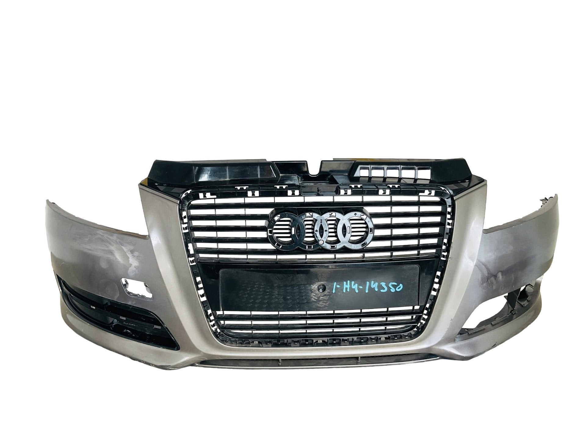 Bumper Audi A3 8P Facelift 2007-2012 Voorbumper 1-H4-14350z, Auto-onderdelen, Gebruikt, AUDI AG, Auto-Union-Strasse 1
85045  Ingolstadt, DE