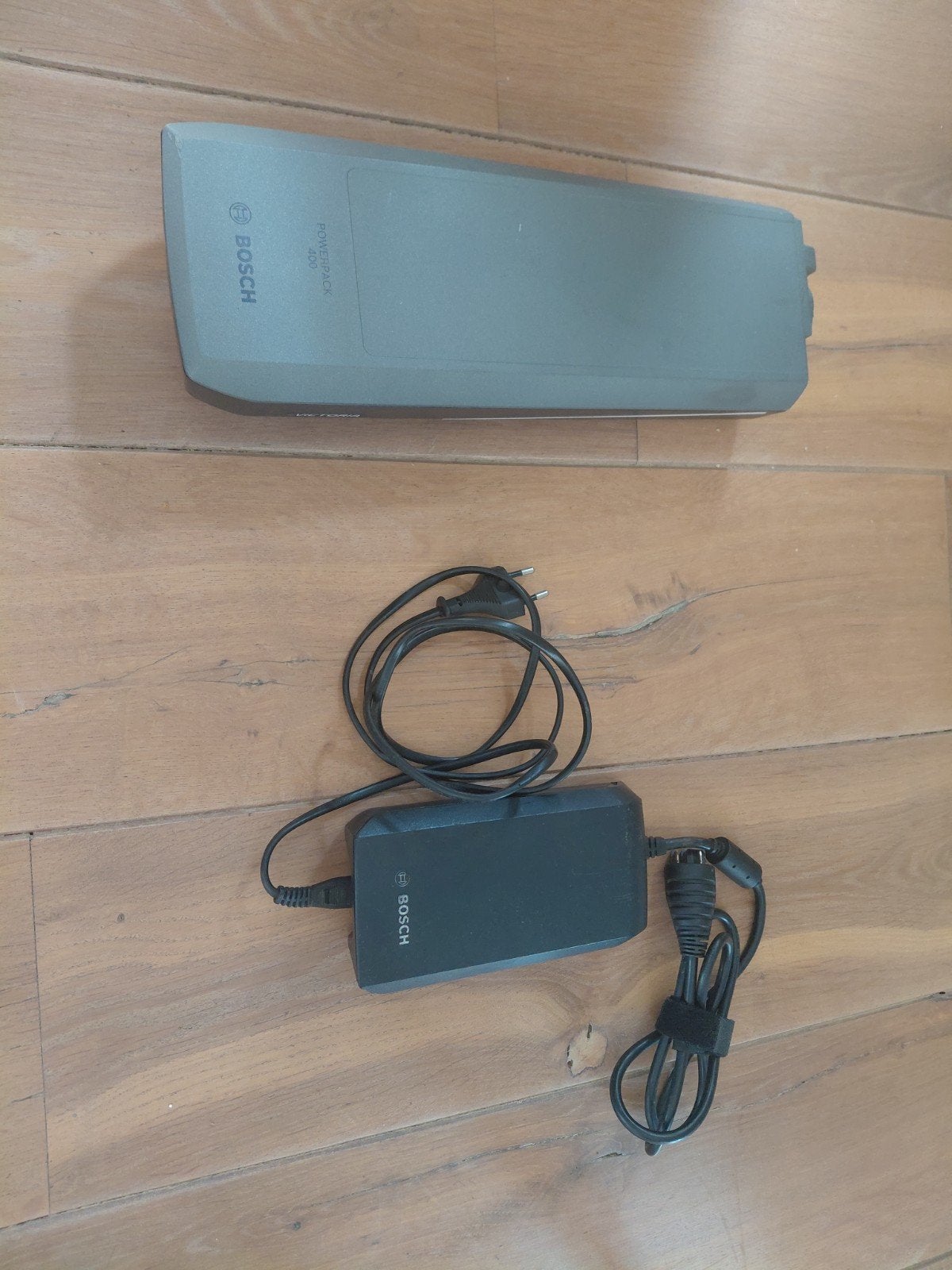 Bosch PowerPack 400 accu met oplader, Gebruikt