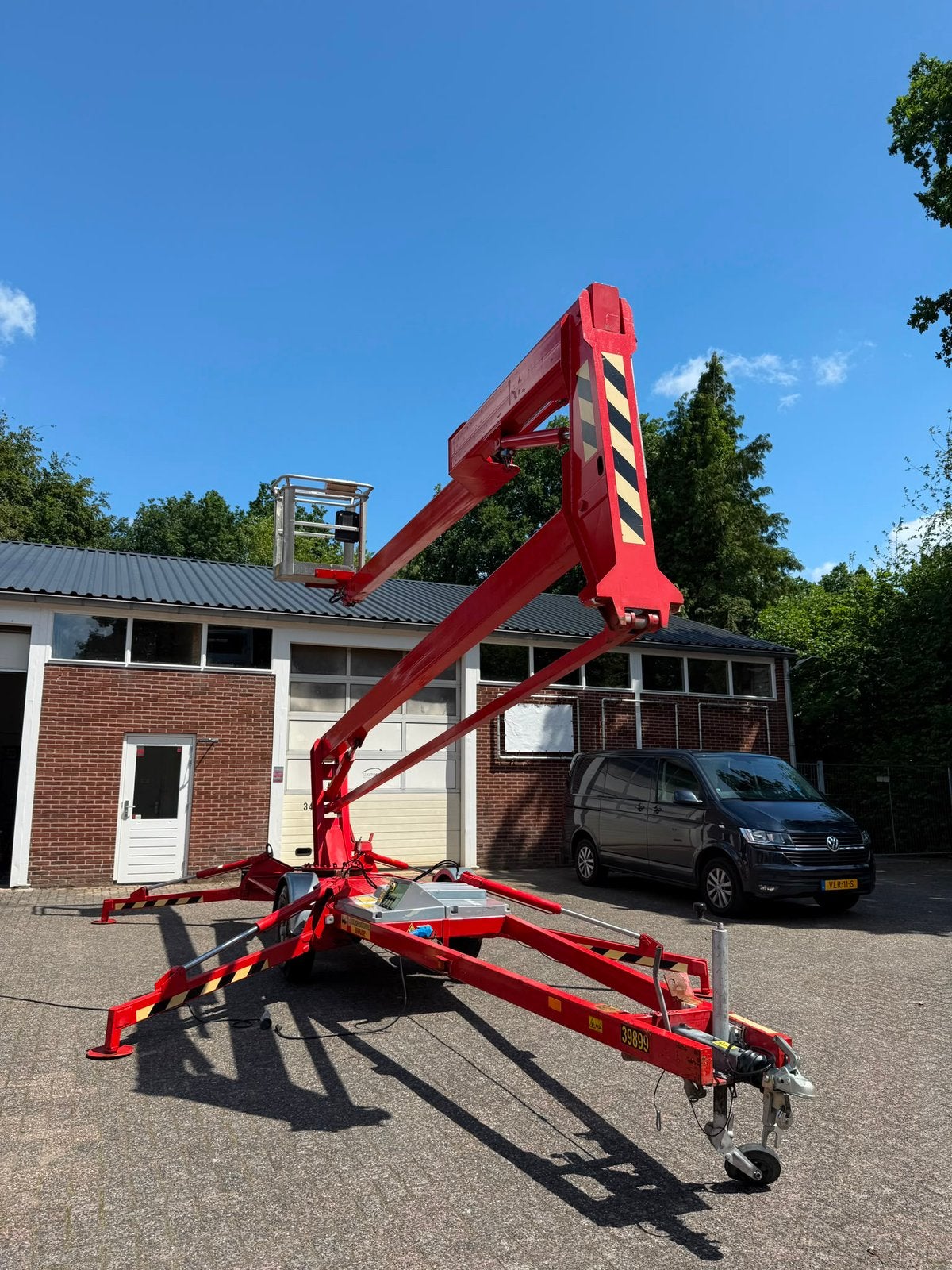 Skyhigh 1800 aanhanger hoogwerker – 18 meter, Zakelijke goederen, Machines en Bouw | Liften, Steigers en Ladders, Ophalen of Verzenden