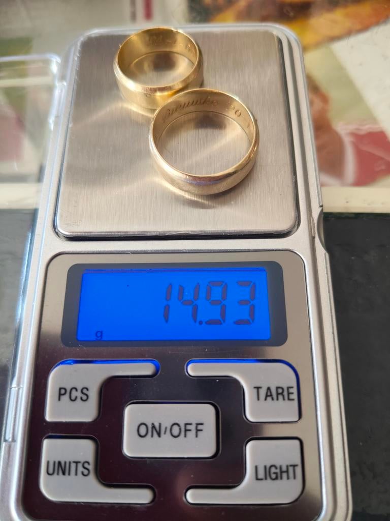 27g! 2 Trouwringen 14k, 1 zegelring 14k, 6gr sloopgoud 14k., Gebruikt, 20 of groter, Ophalen of Verzenden, Dame of Heer