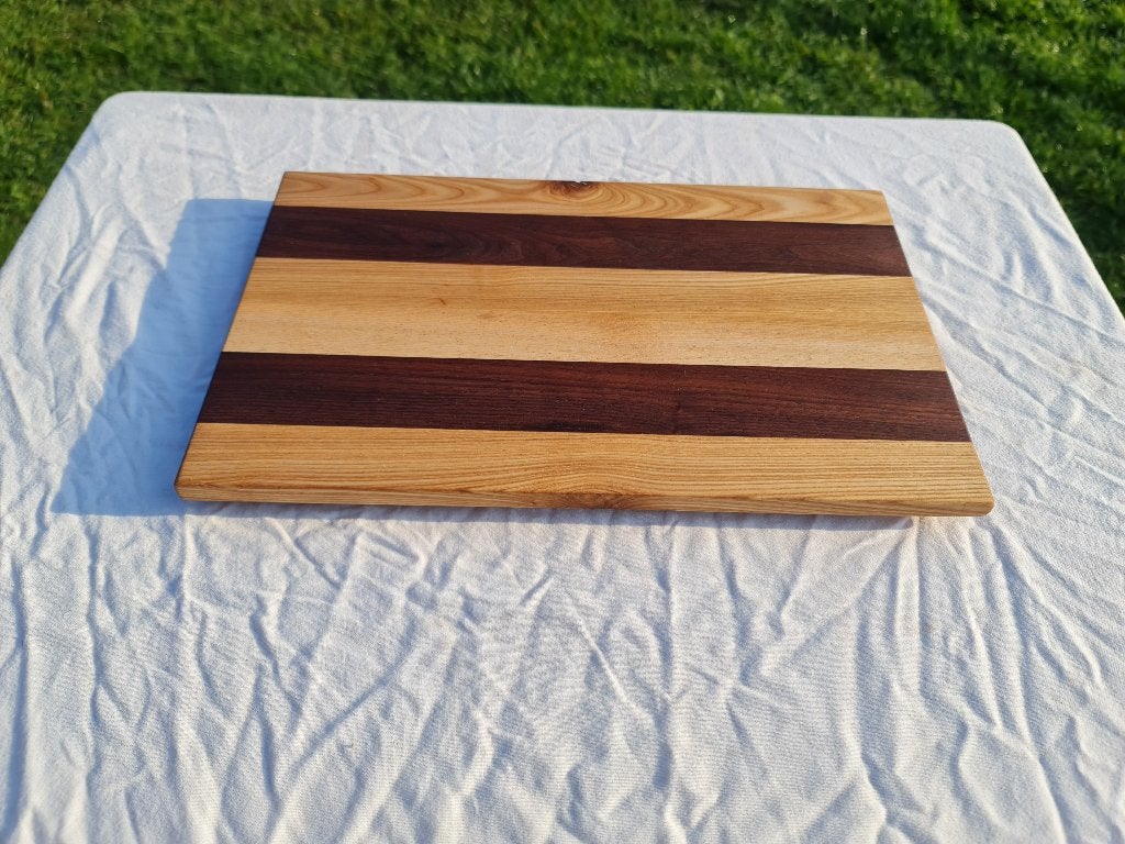 Snijplank Noten/Essen, Hout, Snij-/serveerplank, Nieuw, Ophalen of Verzenden