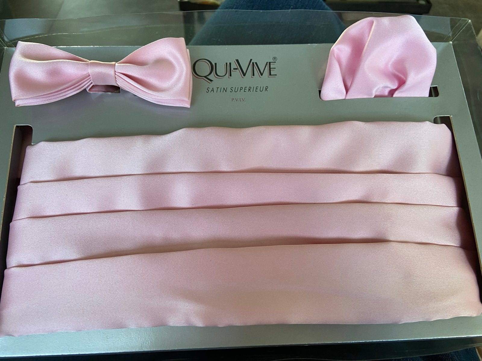 Vintage Qui-Vive Roze Strikje, Pochet & Cummerbund Set, Ophalen, Zo goed als nieuw