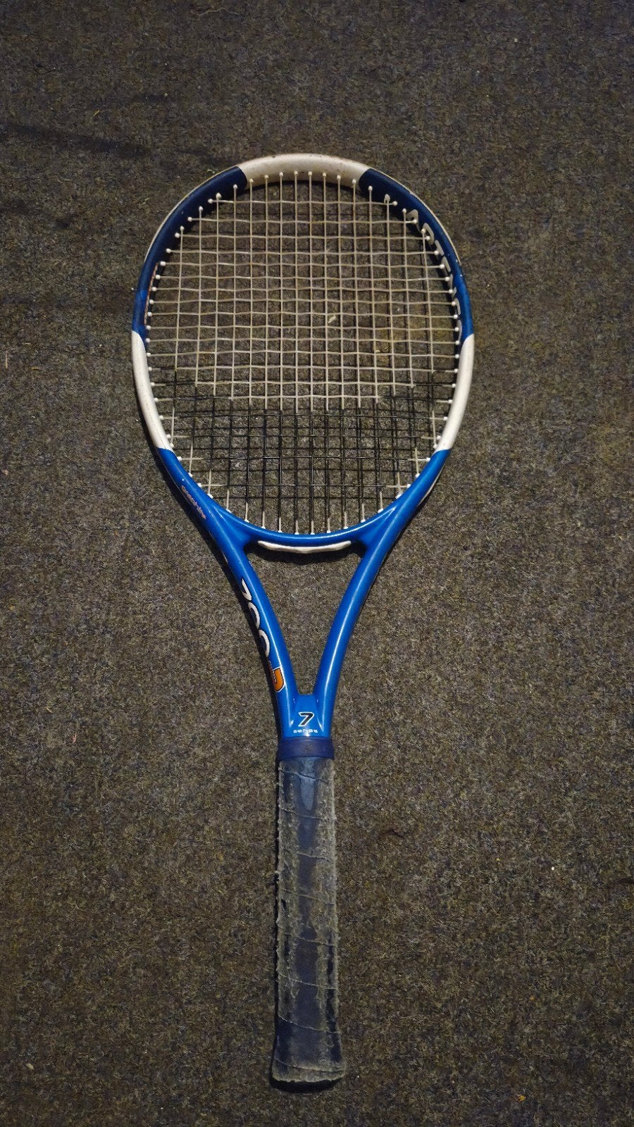 Artengo Tennisracket Carbon, Sport en Fitness, Tennis, Ophalen of Verzenden, Zo goed als nieuw, Racket, L2