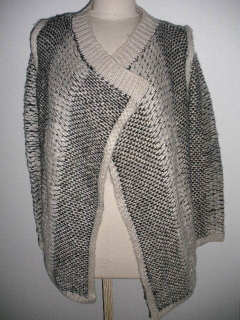 YOU overslag vest beige zwart goud maat M, Kleding | Dames, Truien en Vesten, Ophalen of Verzenden, Zo goed als nieuw, Maat 38/40 (M)