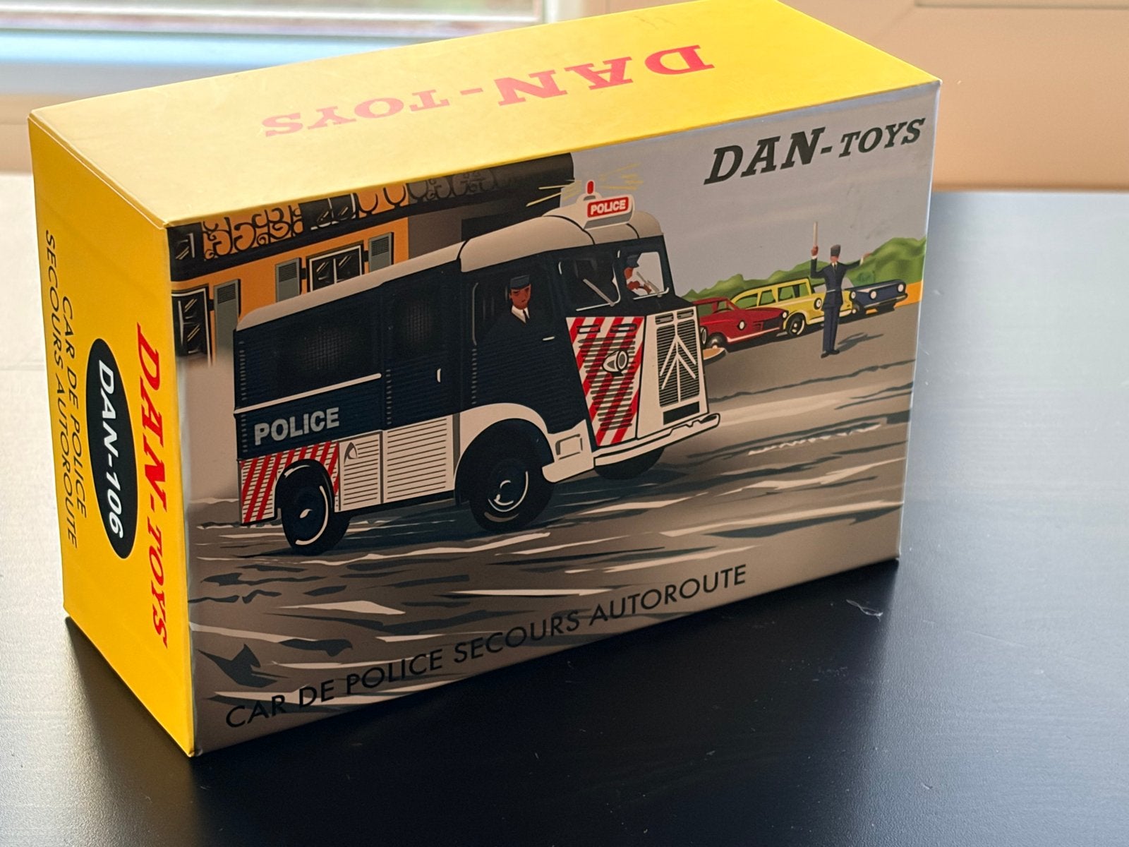 Dan-Toys Car de Police Secours Autoroute - Nieuw in doos, Ophalen of Verzenden, Nieuw, Overige typen