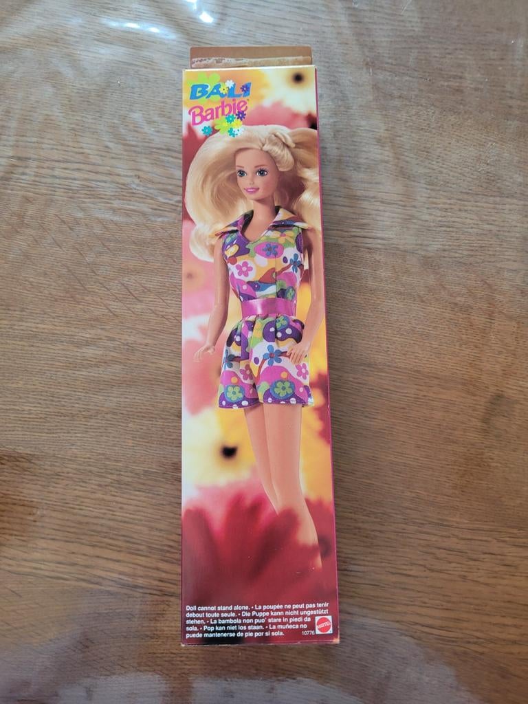 Doos van barbie bali met borstel, Ophalen