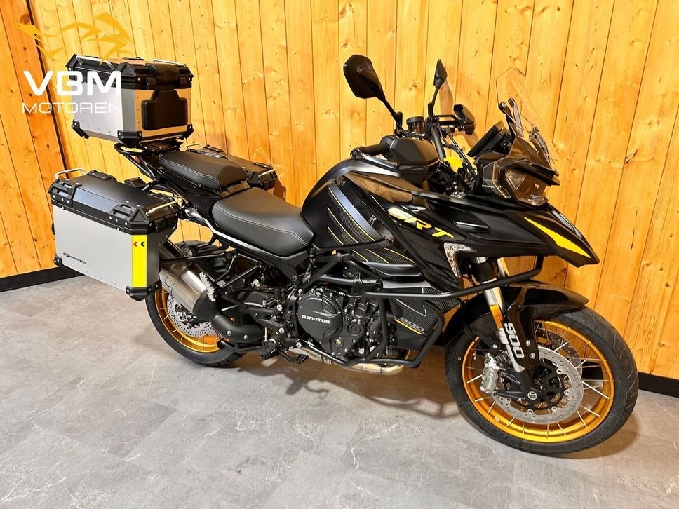 QJMotor SRT 900 SX Touring QJ Motor SRT900SX SRT-900, 2 cilinders, Motorrijbewijs A, Bedrijf, Onbekend