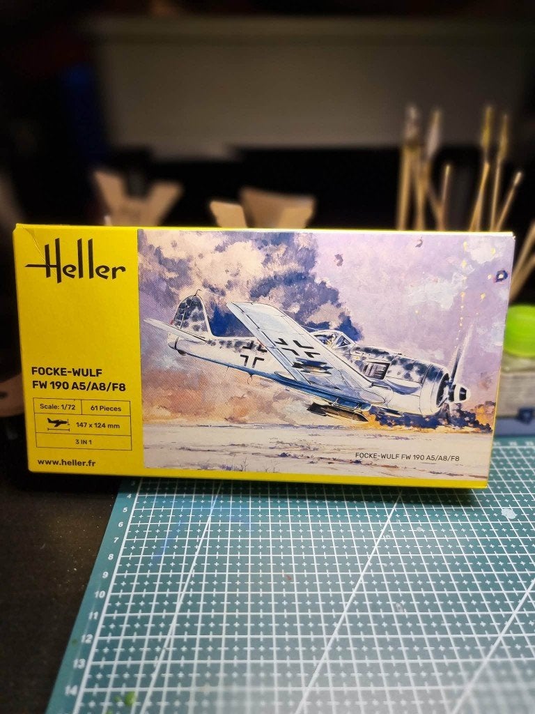 Focke-Wulf Fw190 A5/A8/F8 Heller modelbouwkit, Hobby en Vrije tijd, Modelbouw | Vliegtuigen en Helikopters, 1:72 tot 1:144, Verzenden