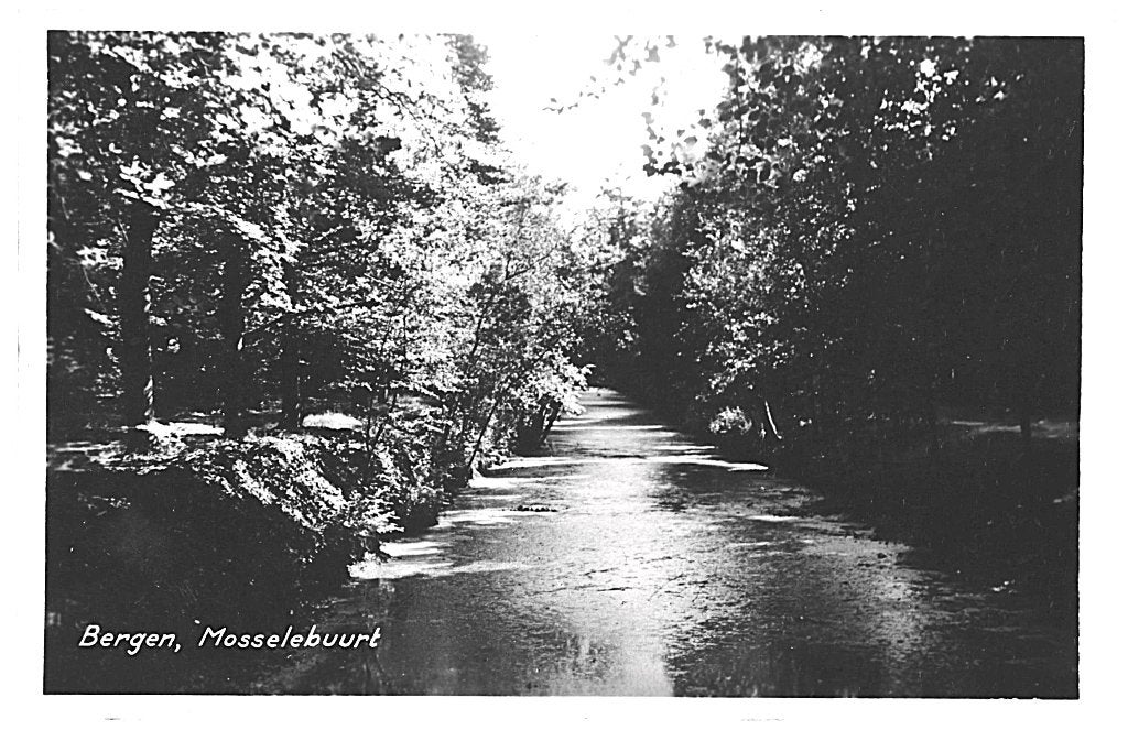 700111 Bergen 1948 Mosselbuurt Gelopen met postzegel, Ophalen of Verzenden, 1940 tot 1960, Gelopen, Noord-Holland