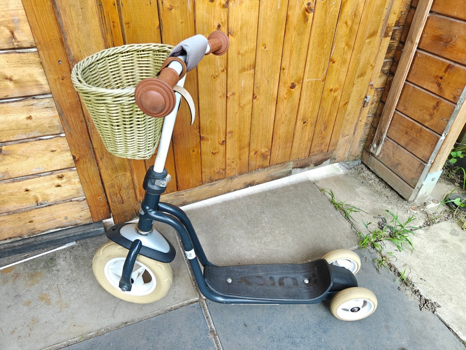 Puky step met 3 wielen en mandje - Ideaal voor kleuters, Ophalen, Gebruikt, Gewone step, Puky