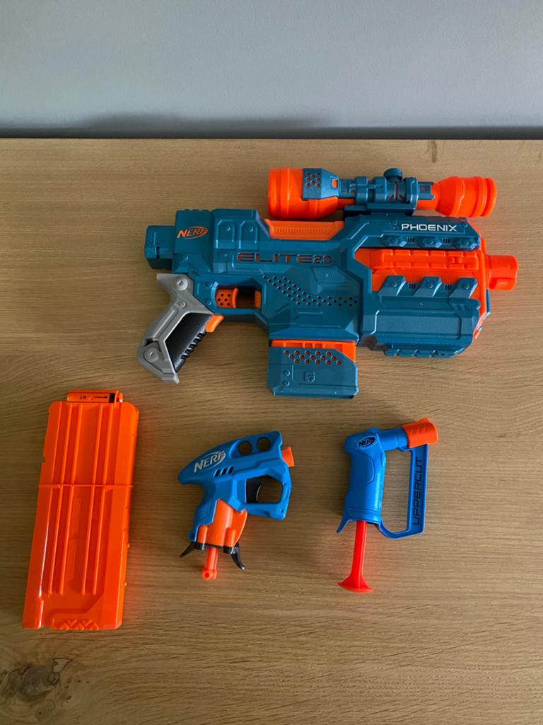 Nerf elite 2.0 phoenix + magazijn en 2 kleine nerf, Ophalen of Verzenden, Gebruikt, Jongen of Meisje