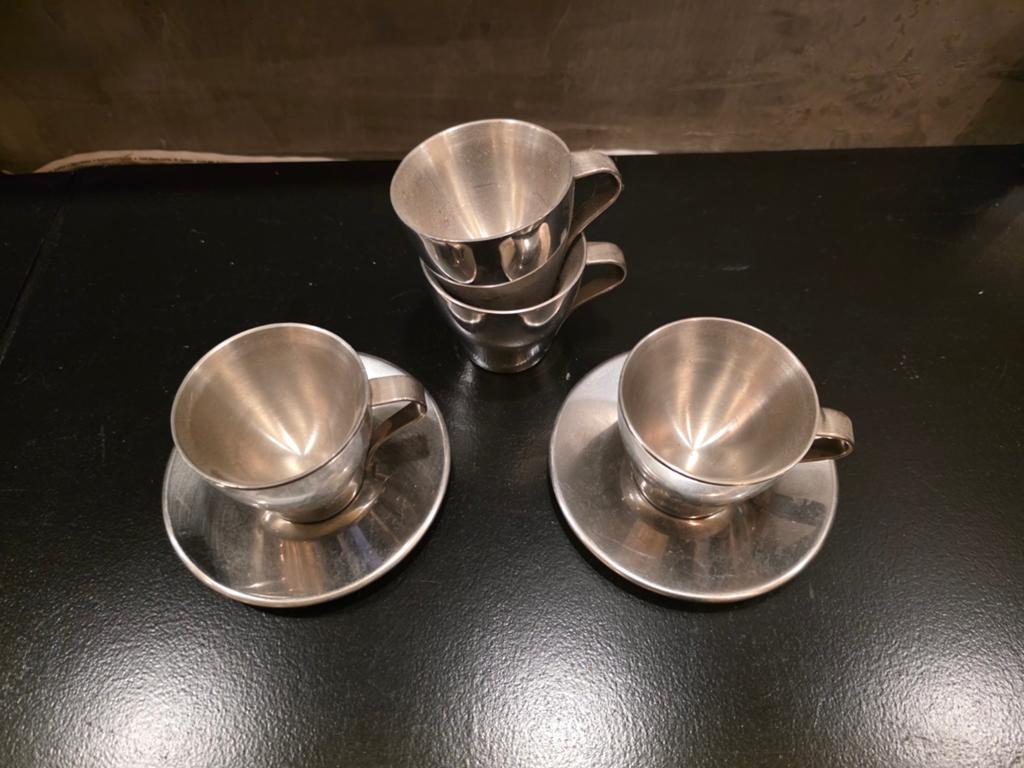 4x Ikea Kalasat RVS Espresso Kopjes, Overige materialen, Gebruikt, Ophalen of Verzenden, Overige stijlen