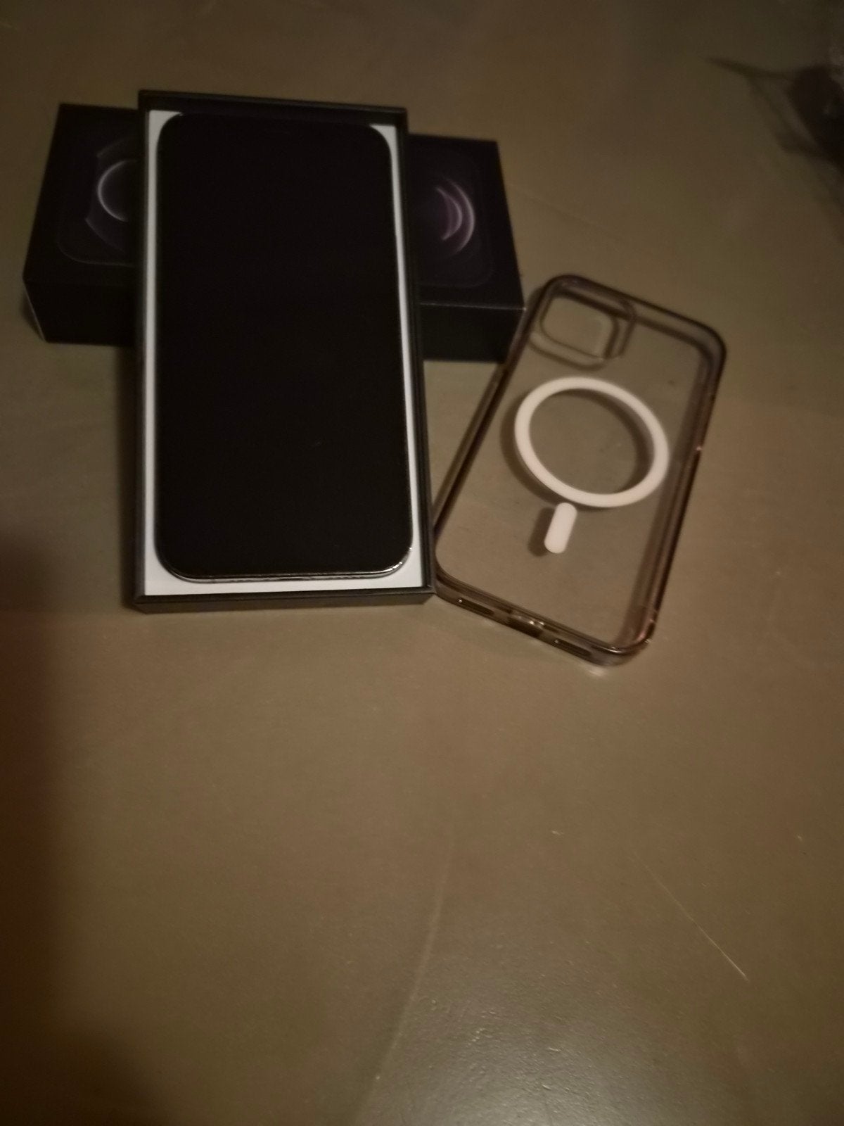 iPhone 12 Pro 128GB - Zo goed als nieuw met doos en hoesje, Telecommunicatie, 128 GB, Zo goed als nieuw, Grijs, IPhone 12 Pro