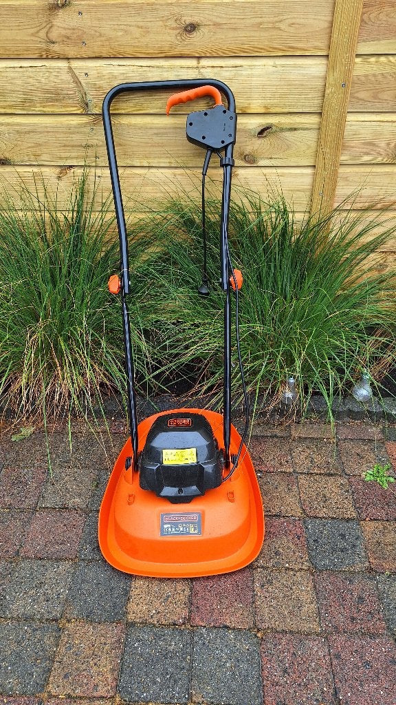 Black+Decker Zweefmaaier - Zo goed als nieuw, Ophalen, Elektrische grasmaaier, Black+Decker, Zo goed als nieuw