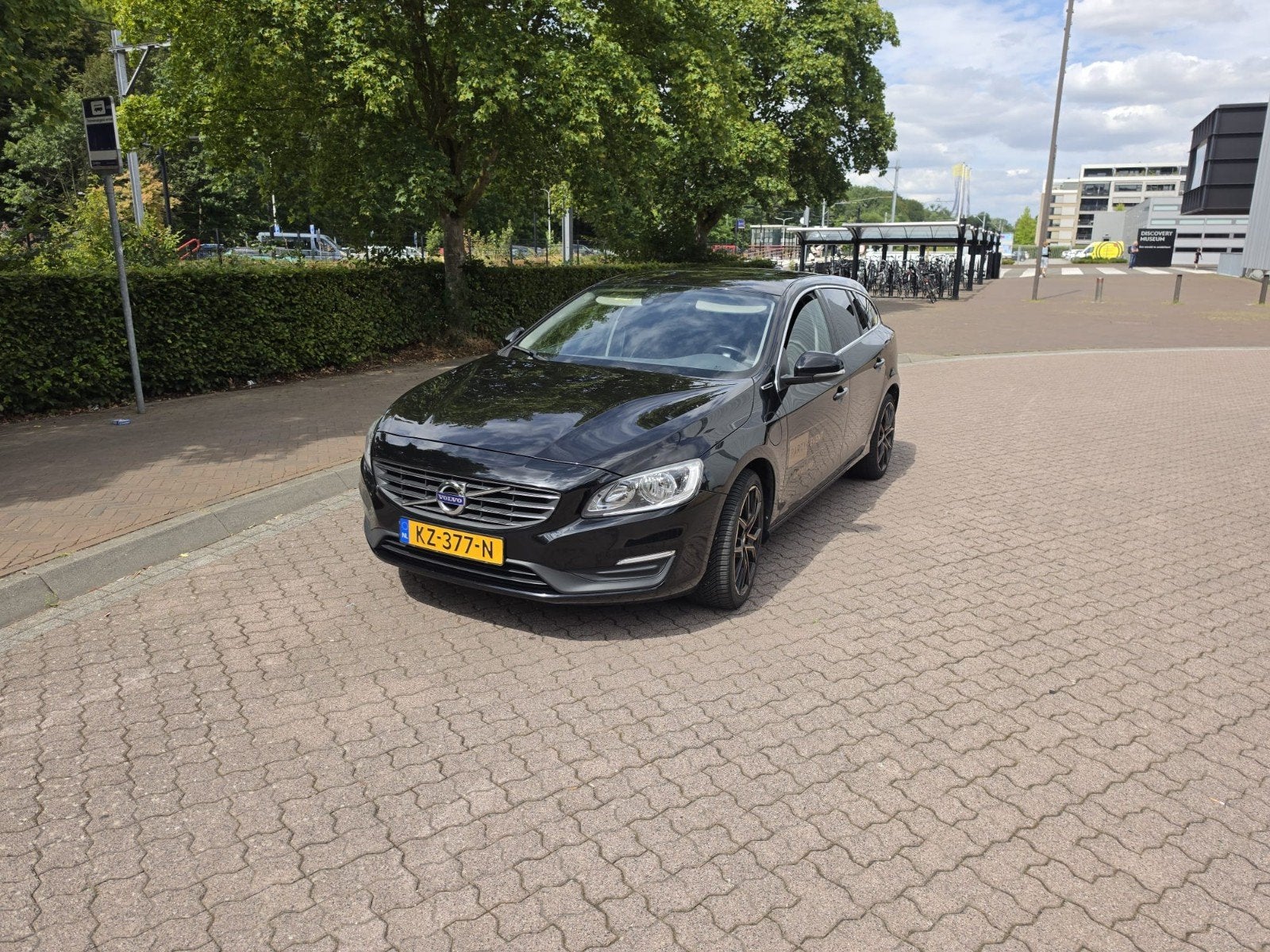 Volvo V60 D5 Twin Engine 231pk Geartronic AWD Plug In Hybrid, Auto's, Automaat, 1800 kg, Vierwielaandrijving, Particulier