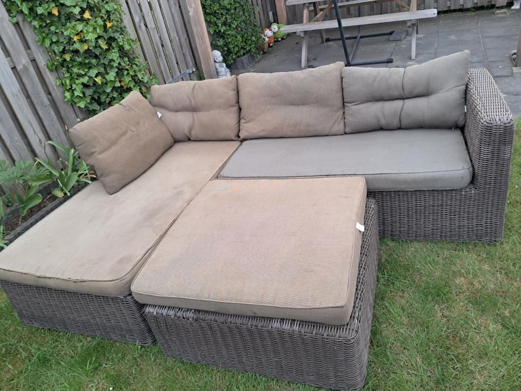 Degelijke loungeset met kussens - horeca kwaliteit, Ophalen, Gebruikt, Wicker