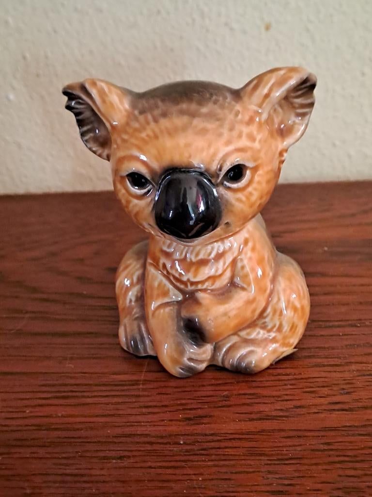 Schattig Koala Beeldje - Keramiek, Ophalen of Verzenden, Nieuw, Paard, Beeldje of Figuurtje