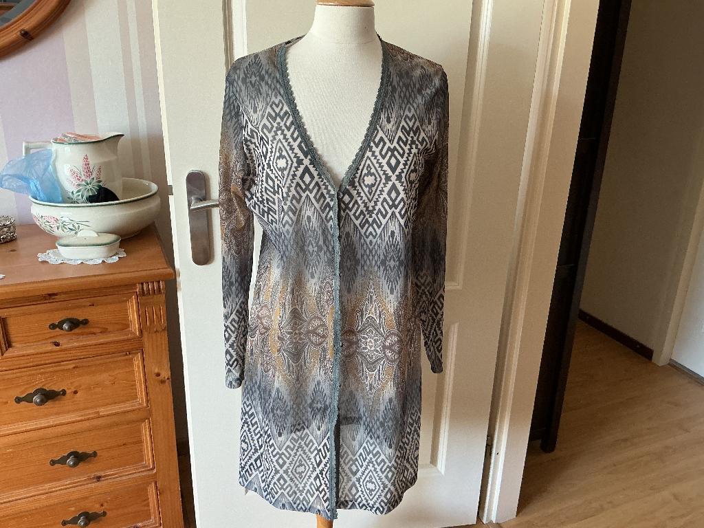 Mooi transparant vest van Venducci. Maat XXL, Kleding | Dames, Ophalen of Verzenden, Zo goed als nieuw, Maat 42/44 (L)