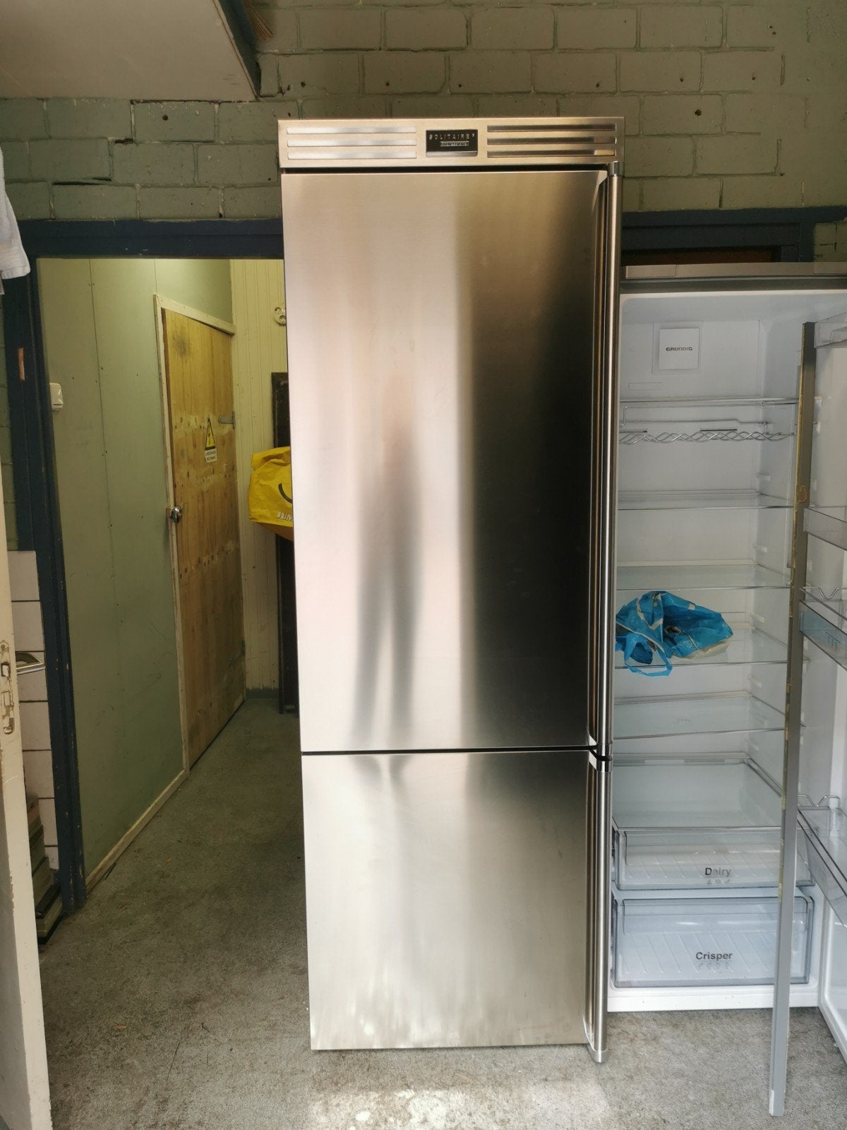 Te koop: Bosch koelkast met vriezer, voorzien van 'electroni, Gebruikt, 200 liter of meer, 60 cm of meer, Met aparte vriezer