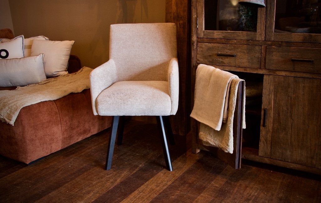 SALE Showroommodellen Diverse Eetkamerstoelen, Huis en Inrichting, Stoelen, Ophalen, Nieuw, Eén