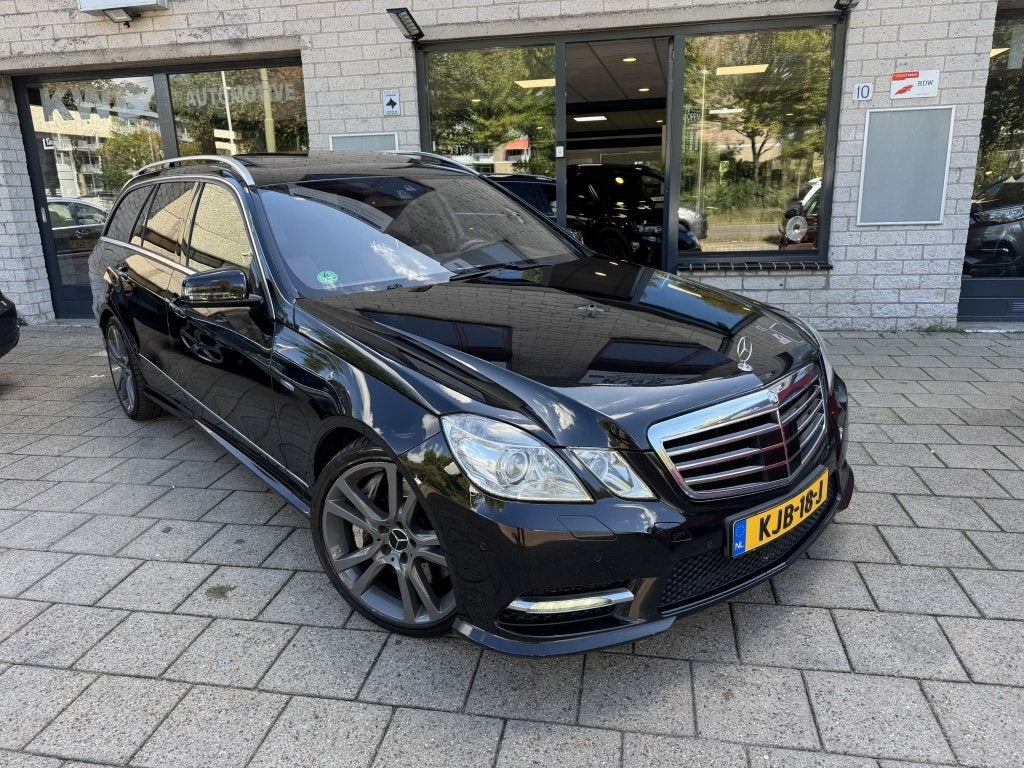 Foto 7 van Mercedes-Benz E-Klasse Estate 500 AMG Harman Night vision Lu