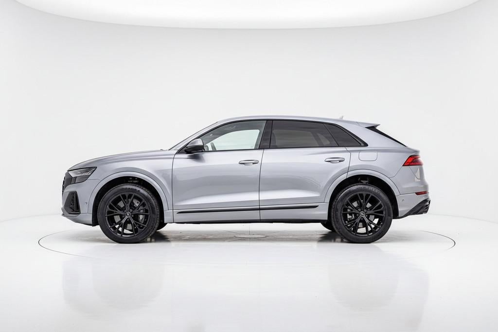Audi Q8 55 TFSI e quattro Pro Line S /Pano/360/HUD/ACC, Auto's, Audi, Automaat, Gebruikt, Euro 6, Q8