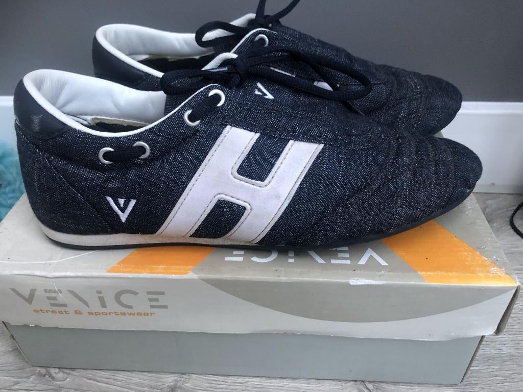 Venice Gympen/Sneakers mt 39 ZGAN, Kleding | Dames, Schoenen, Blauw, Venice, Ophalen of Verzenden, Sneakers of Gympen